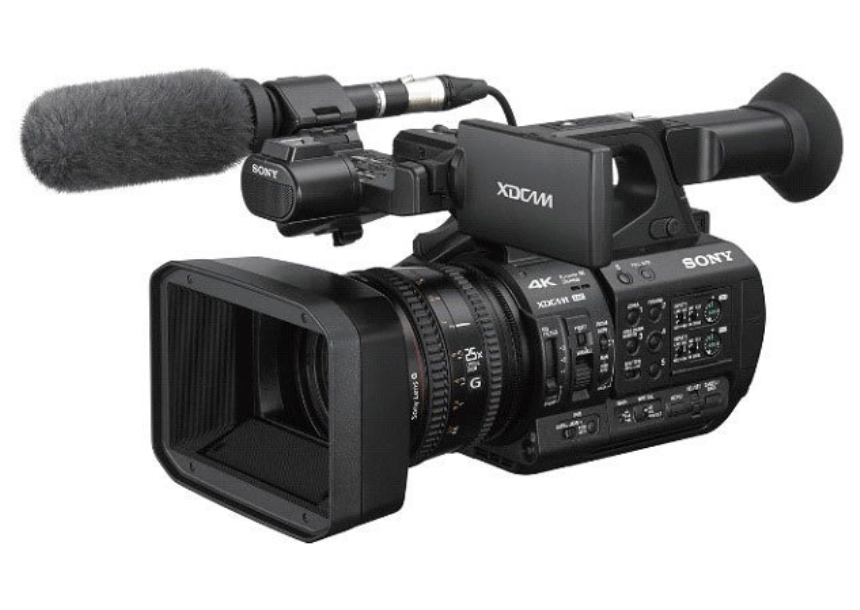 Sony 1/3&amp;quot; 3 Chip 4K Handy Camcorder