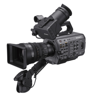 Sony PXW-FX9VK - Full Frame E-mount Camcorder + SELP2813G