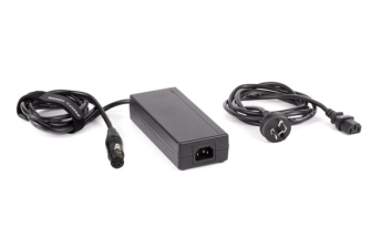 Wooden Camera 15V Power Supply (4pin XLR Female)