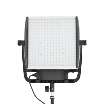 Litepanels Astra 6X Bi-Color Adjustable from Daylight to Tungsten including Astra 6X Bi-Color fixtur