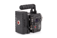 Wooden Camera - Cable-less V-Mount (RED&amp;#174; DSMC2™)