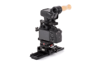 Wooden Camera - Unified DSLR Cage (Small) with Wood Grip