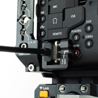Canon C70 HDMI Clamp