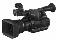 Miete: SONY PXW-X200 XDCAM-Camcorder mit 3x 1/2“-Exmor-CMOS-Full-HD-Sensoren, 17x Zoomobjektiv, XAVC