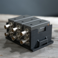 Halterung f&amp;#252;r 3 Blackmagic Micro oder Bi-Directional Converter - Vertikal
